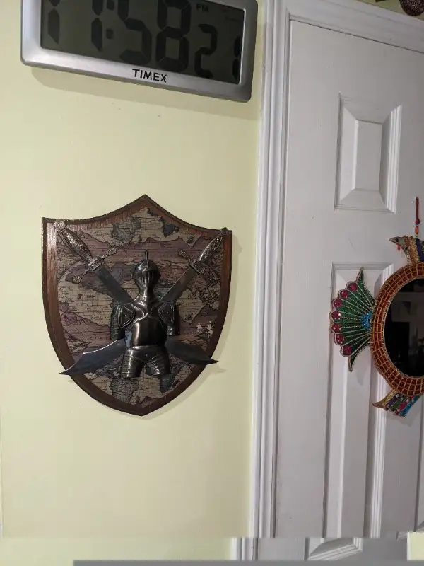 Vintage Japanese medieval Knight coat of arms display shield art in Arts & Collectibles in City of Toronto - Image 9