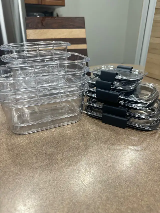 Rubbermaid containers455578029602918400