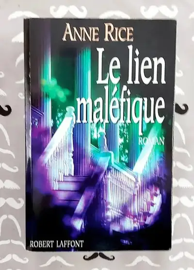 ROMAN GRAND FORMAT ÉDITEUR - ROBERT LAFFONT ISBN-13 ( 9782221072486 ) IMPRIMÉ EN 1992 PAGES - 730