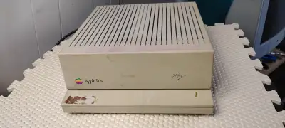 Apple IIGS Woz Limited Edition  Computer A2S6000 *Tested, View more
