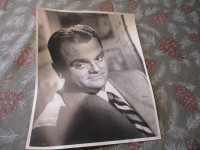 1940s JAMES CAGNEY WARNER BROTHERS BERT SIX AUTOGRAPH PIC $500