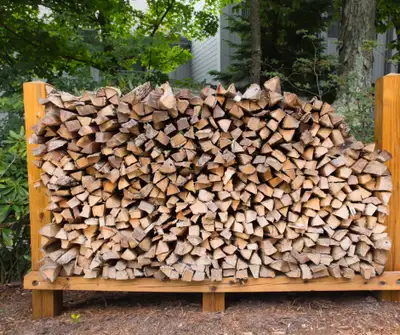 SEASONED FIREWOOD FOR SALE — READY TO BURN! Edmonton • St. Albert • Sherwood Park • Leduc • Spruce G...