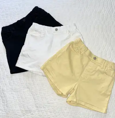 Uniqlo Kid's Easy Shorts w/ Adjustable Waist- 3 pairs (Size 5-6), View more