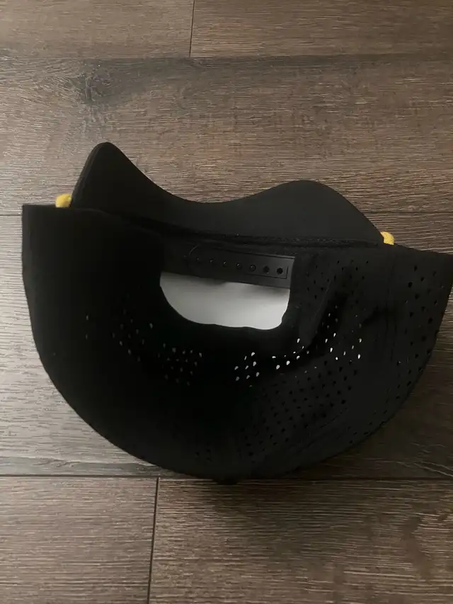 DeWalt - Baseball Cap in Other in Ottawa - Image 3