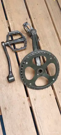 Ebike crank set with pedals 