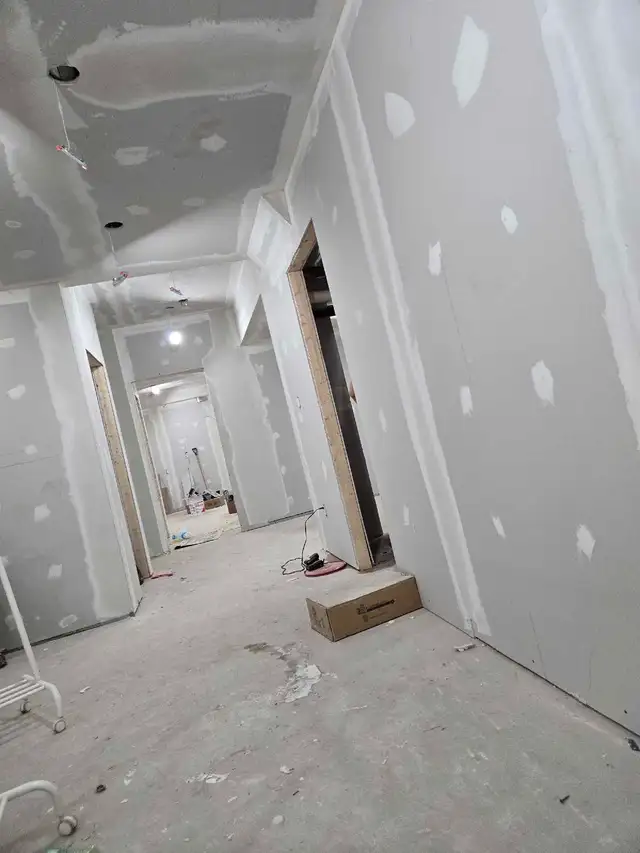 Professional renovate team62864360018179127