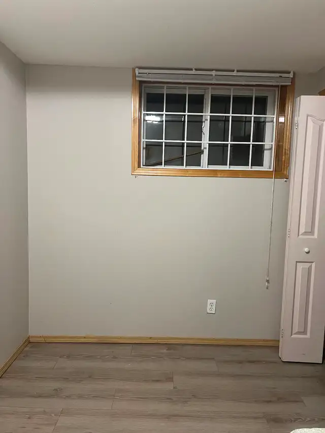 Basement Bedroom for Rent
