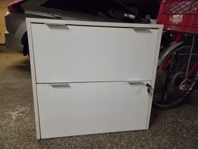 2-Drawer Lateral Filing Cabinet with Key (95x50 cm), View more