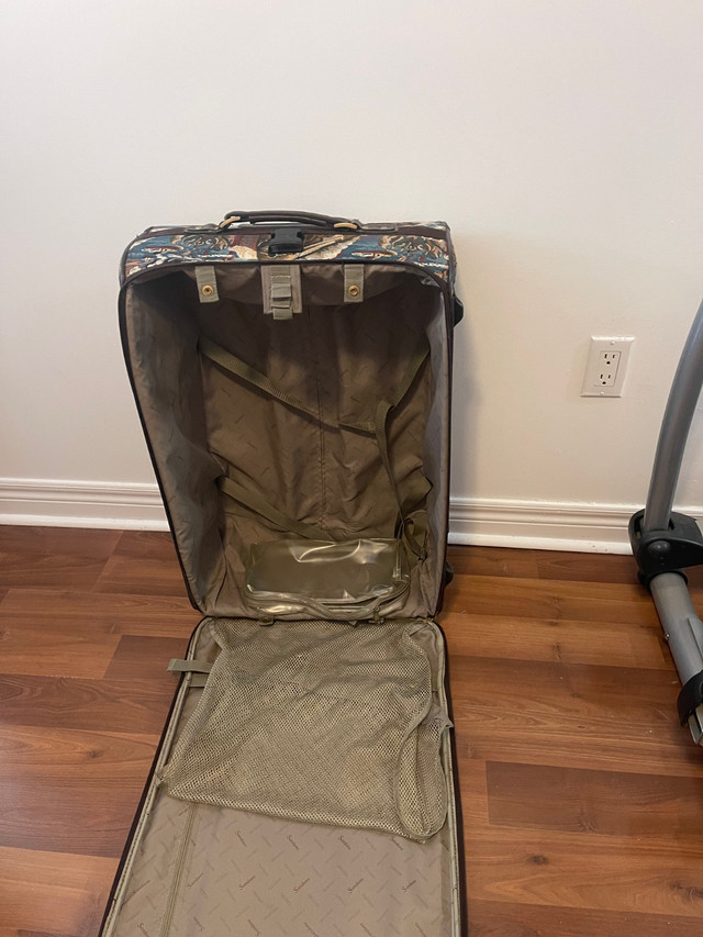COLLECTOR'S LUGGAGE SAMBORO in Bags & Luggage in City of Toronto - Image 3