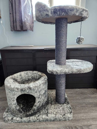 NEW cat tree