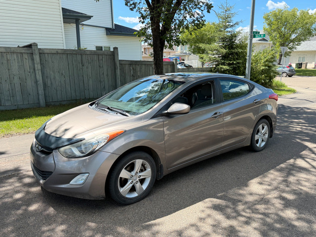 2012 Hyundai Elantra in Cars & Trucks in Edmonton - Image 2