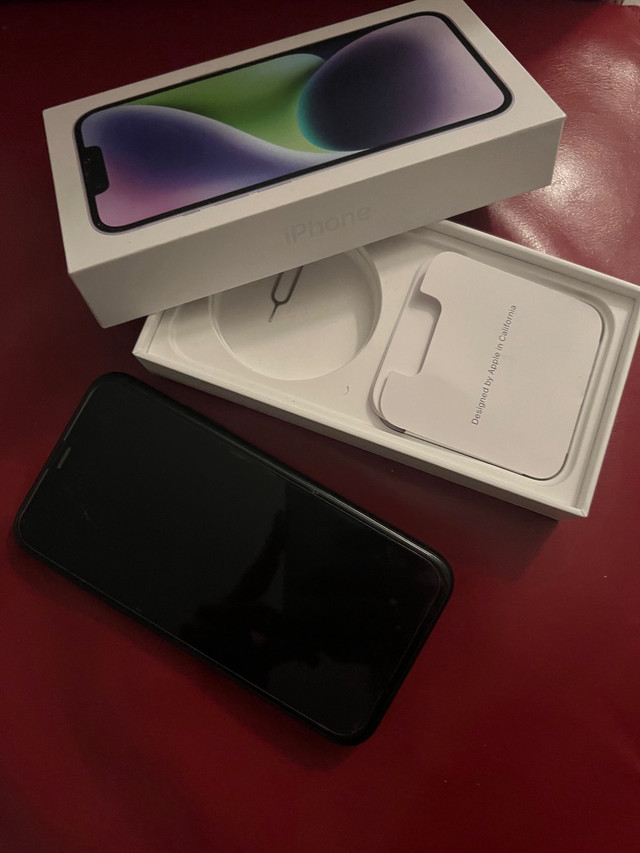 iPhone XR 64g  in Cell Phones in Oshawa / Durham Region - Image 4