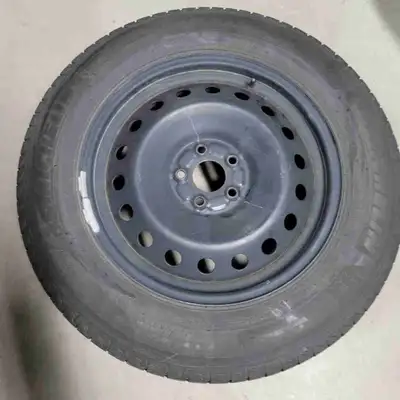 Selling 4 winter tires and steel rims. Fit 2017-2020 Nissan Pathfinder Size is 235/65/18 Tires are M...