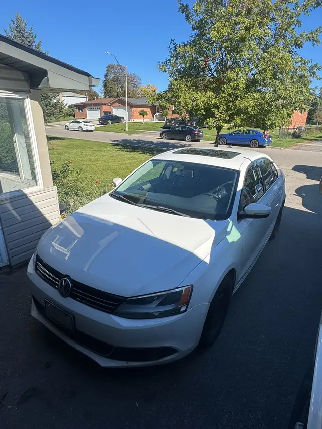 Certified jetta 2012 Highline 2.5595518098674831362