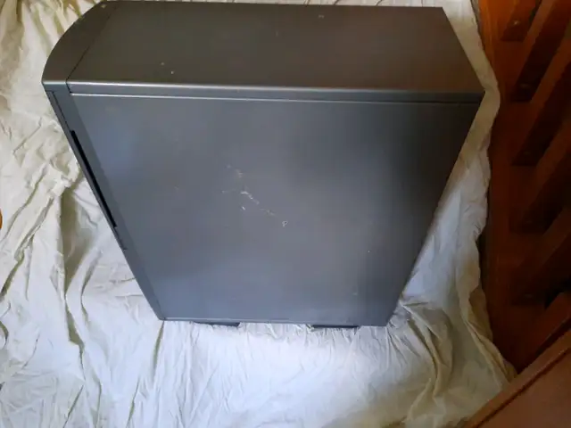 I deliver! Vintage computer tower. CPU. PC. in Desktop Computers in St. Albert - Image 4