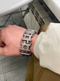 Multi Tool Bracelet 