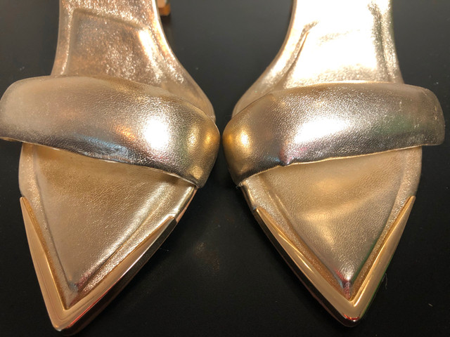 SHOES SALE ! WOMENS SEXY GOLD HEELS in Women's - Shoes in City of Toronto - Image 2