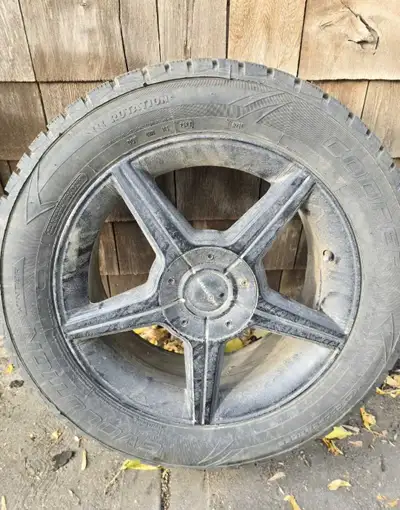 4 Cooper Evolution winter tires on Vision rims. Width 225, ratio 55, size 17 Purchased the tires bra...