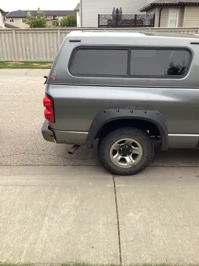 2008 Dodge Ram 1500 – 6 Speed Manual – Runs and Drives 2008 Dodge Ram 1500 with the 4.7L V8 and 6-sp...