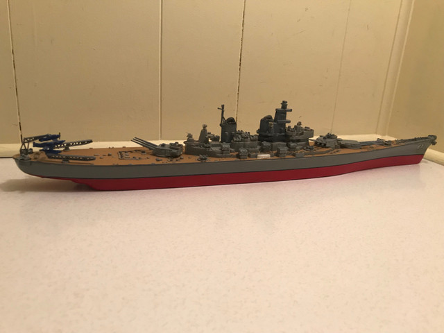 Fully Assembled Painted Battleship Model From Kit Ship Boat in Hobbies & Crafts in Kitchener / Waterloo