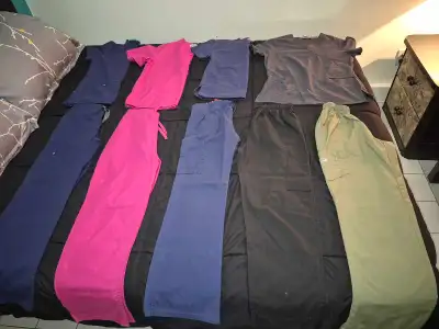 extra small scrubs read ad for details, View more