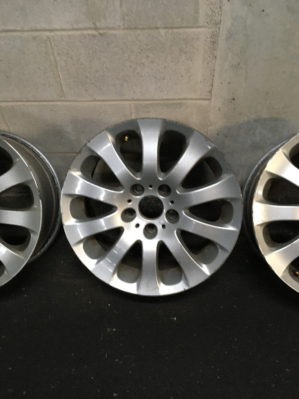 16" BMW Wheels in Tires & Rims in Bedford - Image 3
