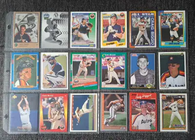 Selling 18 Craig Biggio baseball cards in good condition comes with album sleeves please see photos....