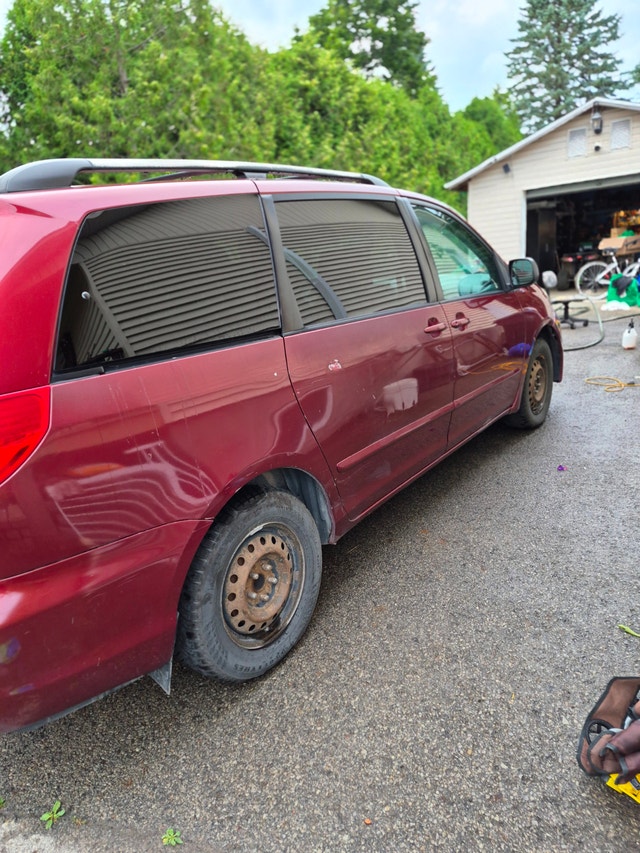 Toyota sienna 2007 — photo 4