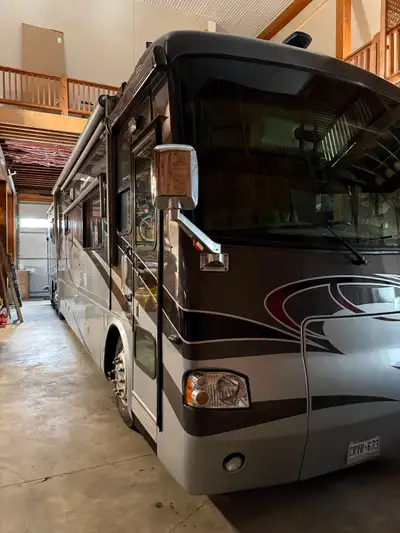 2006 Tiffin Allegro Bus 42QDP - Tag Axle - 400HP Cummins Side Radiator - Onan Gen - 3 ACs - Aqua-Hot...