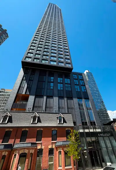 Now Renting: Premium Condo at 8 Wellesley – Breathtaking Views,
