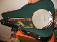 BANJO 1950s Vintage - Looks And Sounds Good -