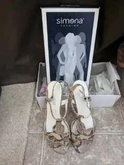 Shoes Simona Fashion Size 8, View more