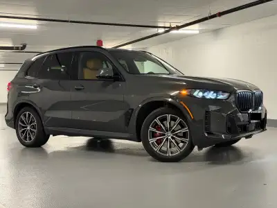 !!! $8000 Incentive !!! Looking for someone to take over my lease. Beautiful 2025 BMW X5 xDrive40i i...