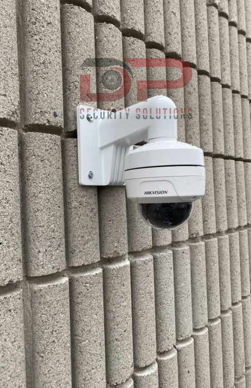 SECURITY CAMERA WITH COMPLETELY HIDDEN WIRES in Video & TV Accessories in Peterborough
