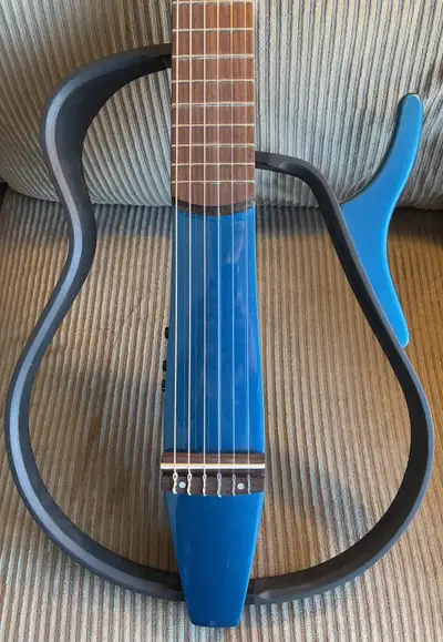 Guitare Silent Yamaha – Bleu, View more