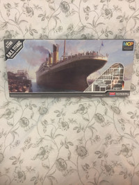 Plastic scale model sets 