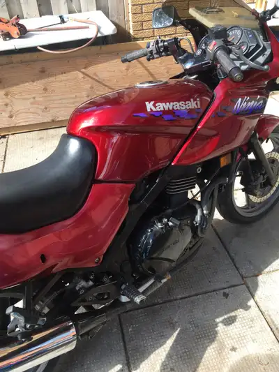 kawisaki - Will trade for 250 - 350 enduro/ dirt bike is simmilar condition or with cash. very relia...