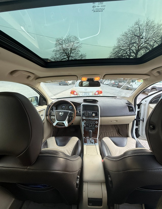 Volvo xc60 3.2l Awd — photo 3