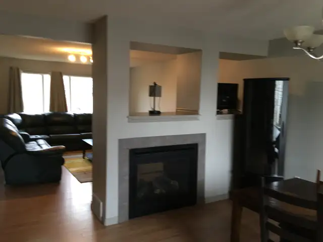 Top of House for rent in Eagle Ridge in Long Term Rentals in Fort McMurray - Image 10