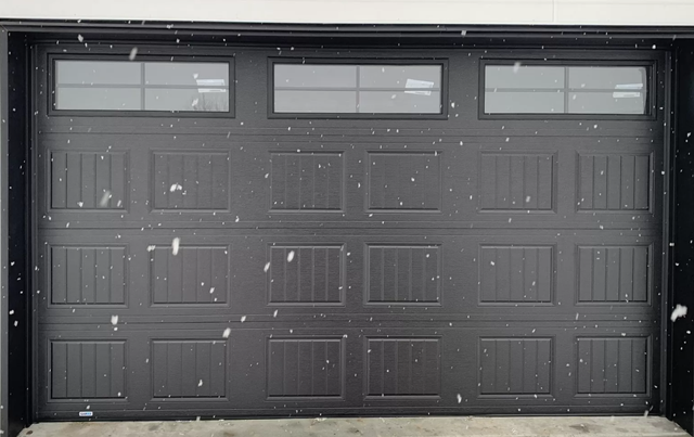 porte de garage ou moteur in Garage Doors & Openers in City of Montréal - Image 2