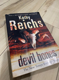 Devil bones -Kathy reichs