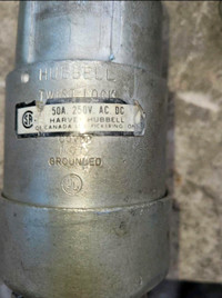 Plug électrique Harvey Hubbell 50A  250 V AC DC