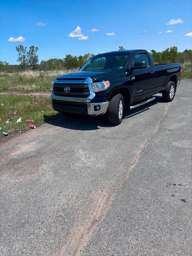 2014 tundra SR5 5.7 2WD 156k in Cars & Trucks in Cape Breton - Image 2