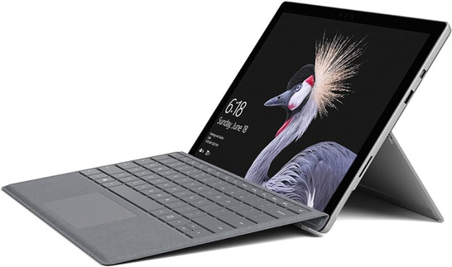 2.4Lbs Microsoft Surface Pro 6 Touchscreen Windows 11 in Laptops in Burnaby/New Westminster