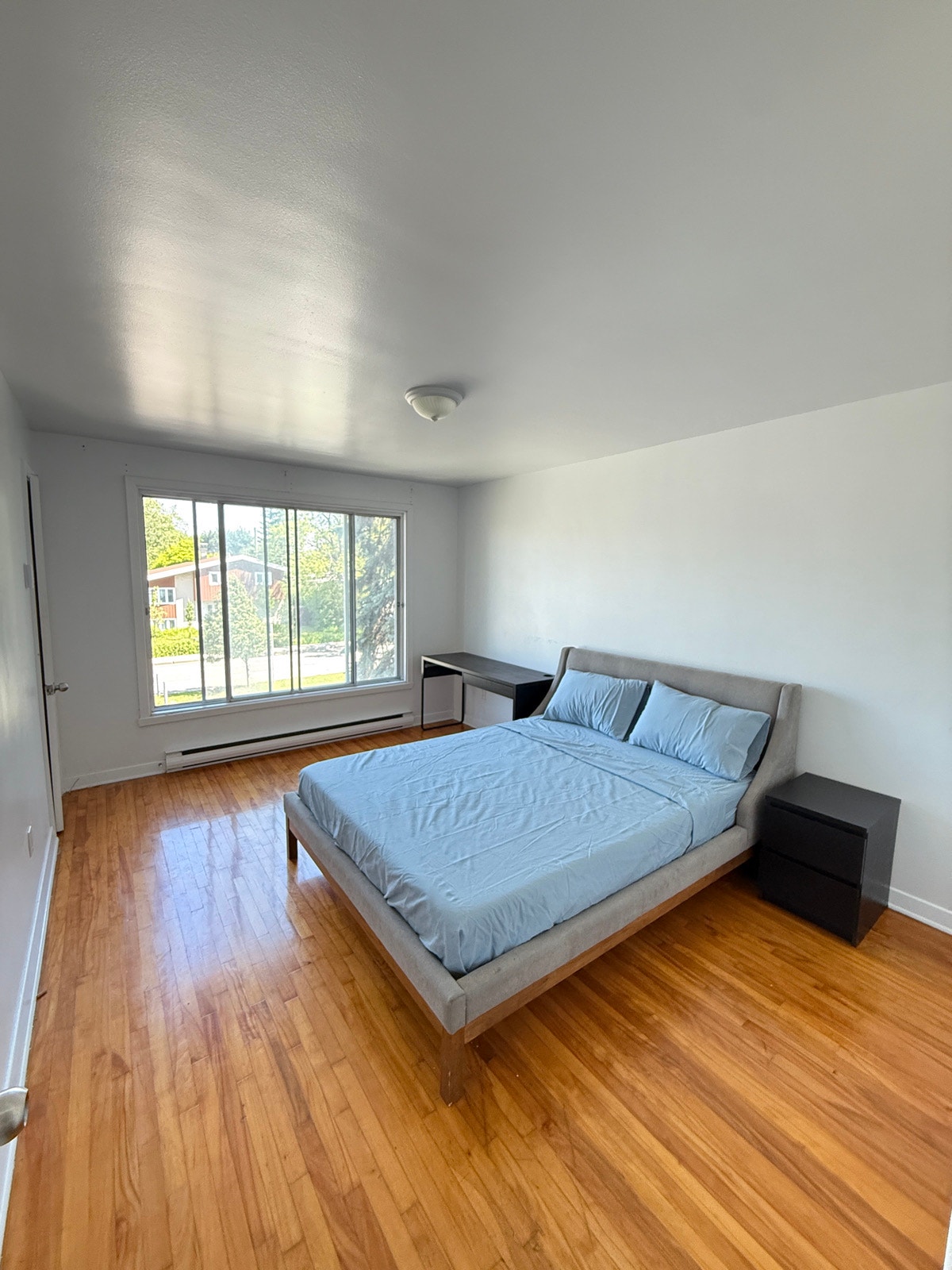 Chambre à louer – 800 $/mois – Tout inclus Montréal (Anjou) — photo 1