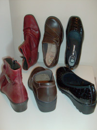 Bargain!  3 Pr. Size 7 Womens Shoes and Boots