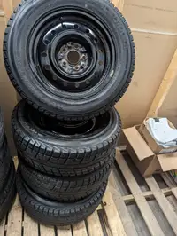 215 65 R16 SNOW TIRES AND RIMS