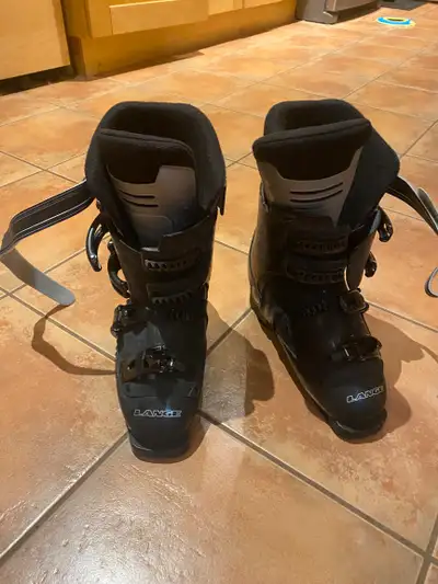 Lange Anthea 4 Ski Boots, View more