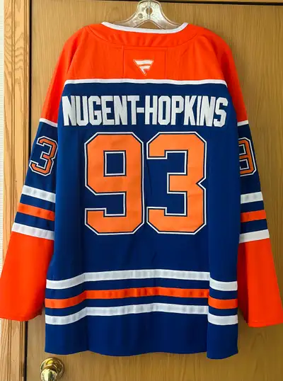 Edmonton Oilers Jersey. Ryan Nugent Hopkins. Home blue. Last one. Brand New. men’s XL. $230 firm Loc...