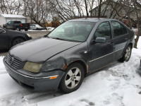 POUR PIECES SEULEMENT!! VW Jetta TDI Diesel 2005 moteur BEW